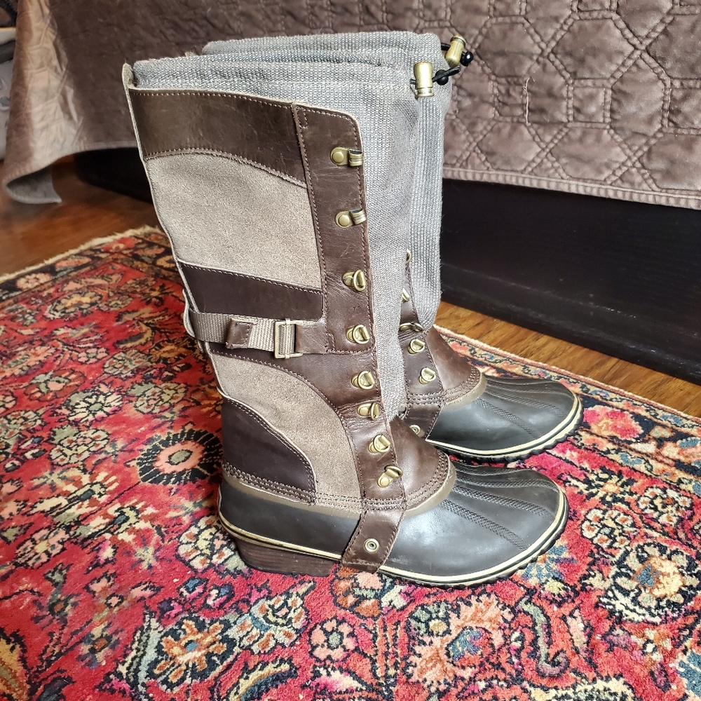 Sorel Conquest Carly size 9.5
